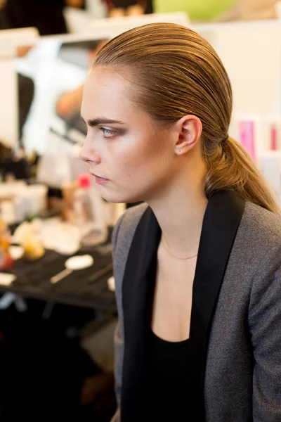 Look 33